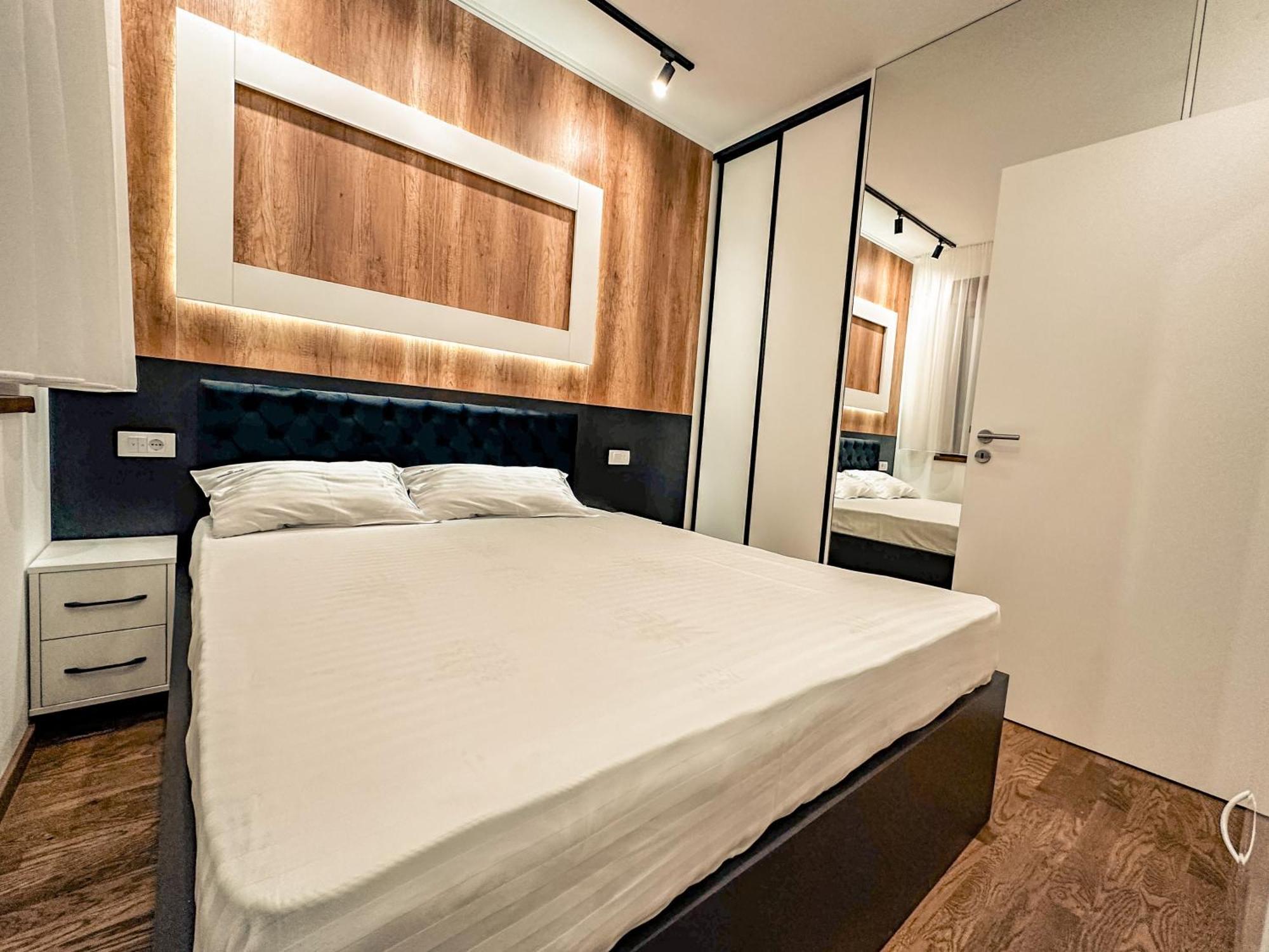 Apartment Blackland