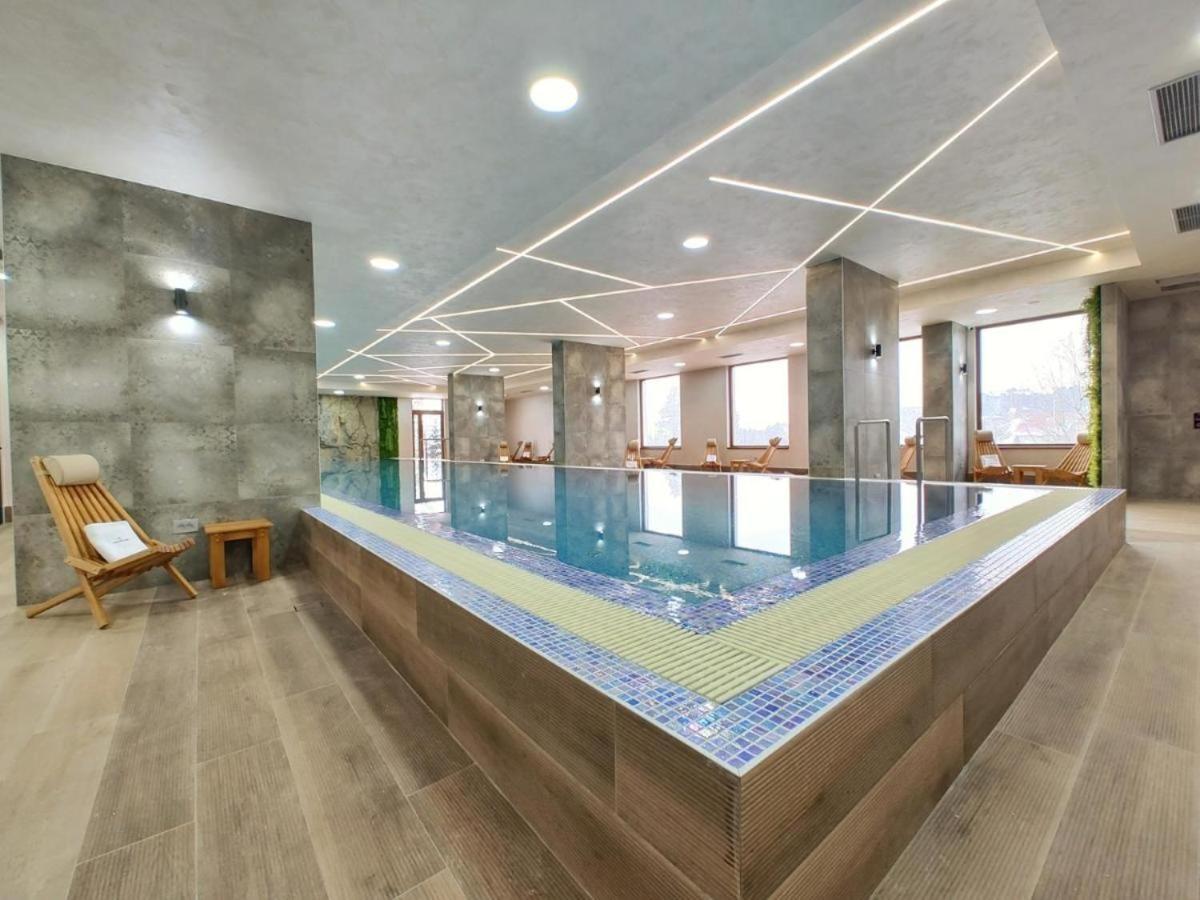 Blackland Apartment